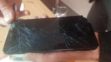 Треснуло стекло Xiaomi redmi note 5 - Что делать?